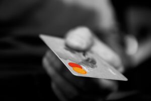クレジットカードの高還元率を徹底比較する方法は？