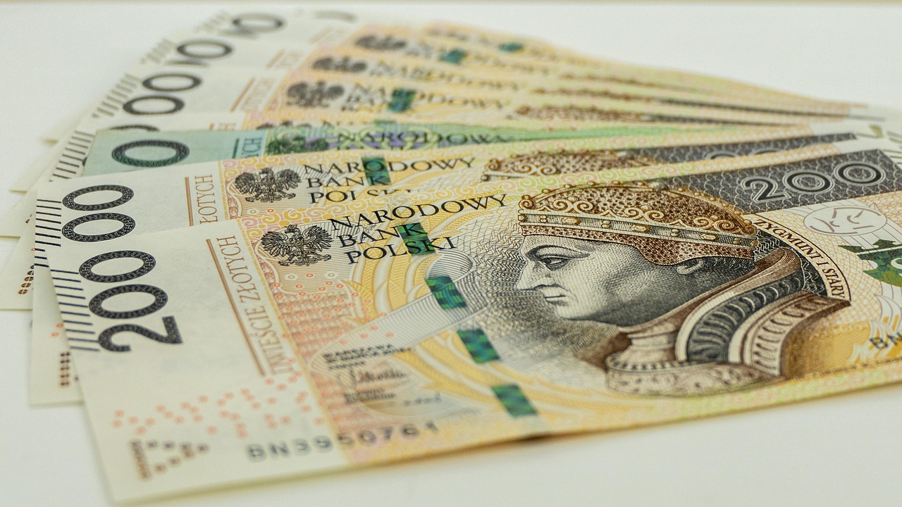 楽天銀行で貯金するメリットとは？